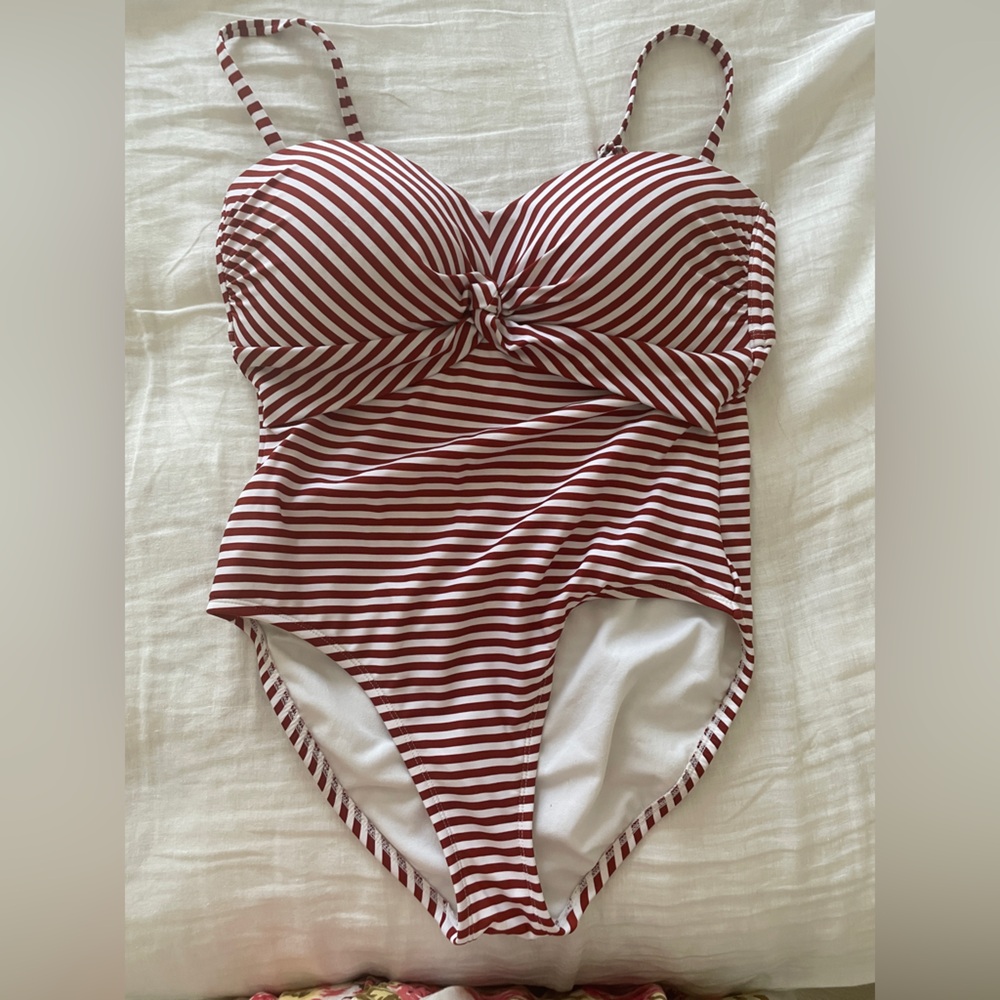 Kona Sol Twist‎ Bandeau Swimsuit size L